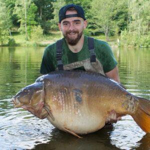 Lake Exclusive Carp Fishing Holidays in France