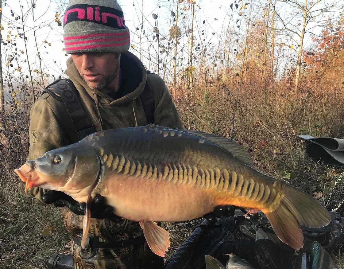 exclusive carp fishing in france near calais