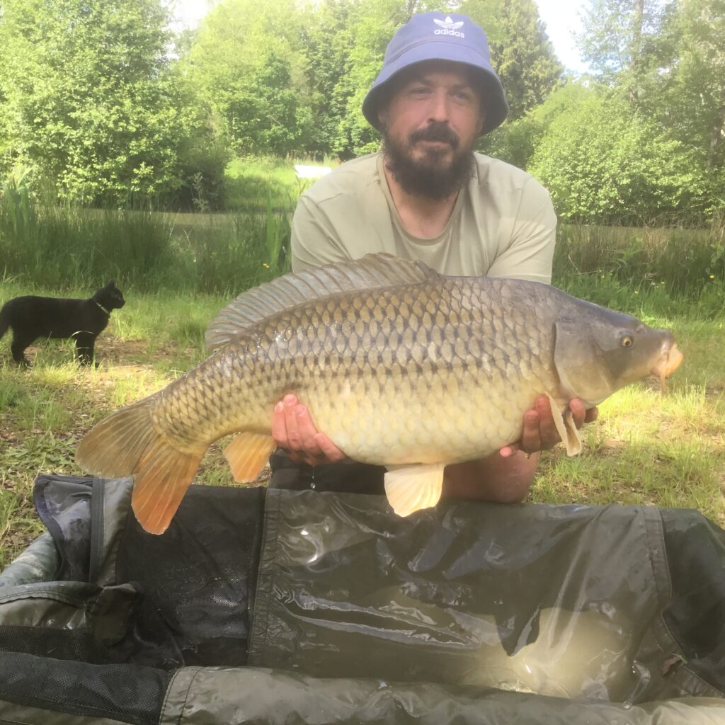 Carp Fishing Holidays In France With Accommodation - Carp Social